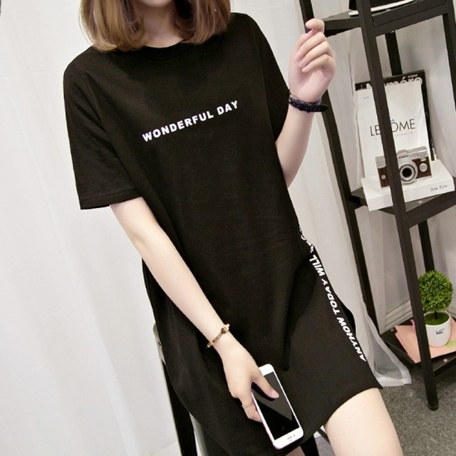 Tシャツ シャツ レディース 半袖 大きいサイズ ロング丈 半袖tシャツ 白tシャツ ロンt ロゴ カットソー トップス ゆったり 白 黒 春新作 夏新作 Tシャツ シャツ レディース Leaflower 001 リーフラワー レディースファッション専門店 Tシャツ シャツ レディース 半袖 大きいサイズ ロング丈 半袖tシャツ 白tシャツ ロンt ロゴ カットソー トップス ゆったり 白 黒 春新作 夏新作 Tシャツ シャツ レディース Leaflower 001 リーフラワー レディースファッション専門店