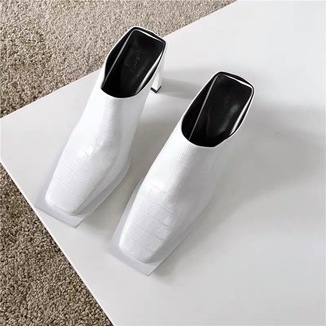 simple sabot sandals