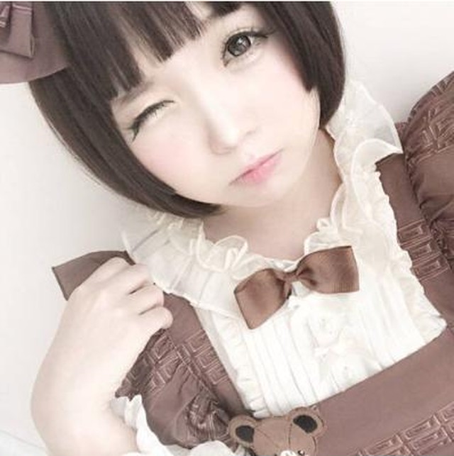 No 9739 姫カット フル ウィッグ ショート ボブ カール 小顔 ぱっつん 姫髪 自然 原宿 ロリータ 高品質 耐熱 黒 ブラック Next Dream