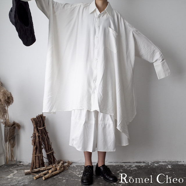 Romelcheo ロング丈 変形 シャツ ドレープ 白シャツ 黒シャツ モノトーン メンズ レディース ユニセックス ストリート モード系 V系 ロック 無地 長袖 きれいめ シンプル ゆったり ビッグシルエット おしゃれ ドルマン ドロップショルダー ロメルチェオ Romelcheo