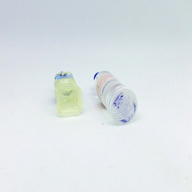 アクセサリー パーツ チャーム 水 ミネラルウォーター ペットボトル ペンダントトップ ネックレス ピアス イヤリング Cha0302 Humming K