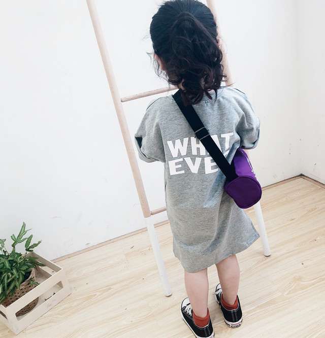 ロゴワンピース 半袖 Tシャツワンピ ワンピース リンクコーデ お揃い 親子コーデ 双子コーデ 春夏 春 夏 新作 ゆったり バックプリント ロングワンピース マキシワンピース サイドスリット 子供服 キッズ 女の子 子供 韓国子供服 韓国 プレゼント ギフト 贈り物 90 100