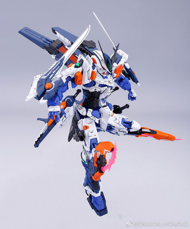 超激レア 限定1個お取り寄せ可能 廃盤 Doragon Momoco Mg 1 100 Mbf P03 Third ガンダムアストレイ ブルーフレームサード Mbf P03r ブルーフレーム セカンドリバイ ガンプライク