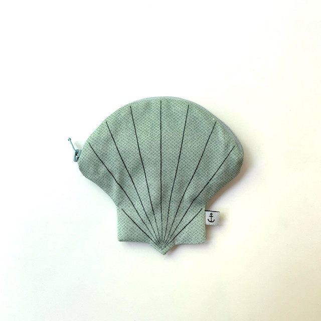 貝のポーチ ホタテ 新潟市美術館ミュージアムショップ ルルル