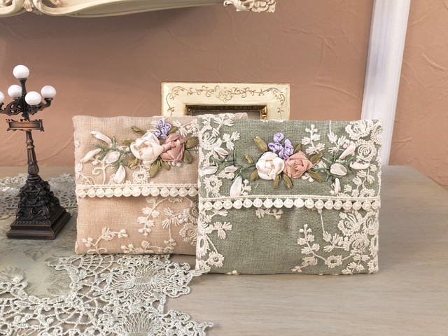 ローズリボン刺繍ティッシュケース Karenina