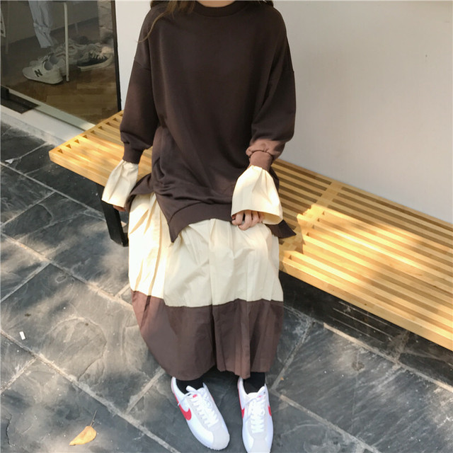 ワンピース 重ね着風 フレア トレーナー バイカラー ロング丈 オーバーサイズ ゆったり ブラウン ベルスリーブ Evergreen