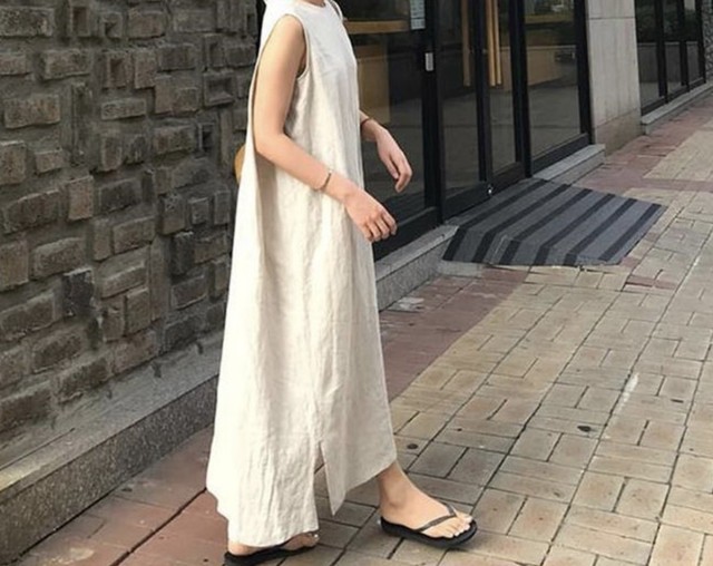 ライトベージュロングワンピース Dearness