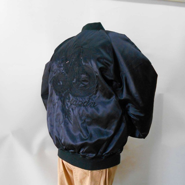 3l 黒地に黒龍刺繍スカジャン Embroidered Jumper Sukajyan あさひや木更津