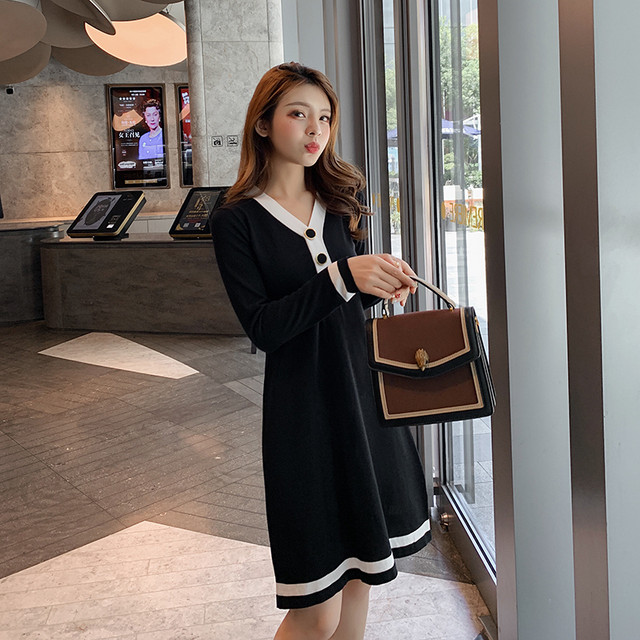 膝丈ワンピース 黒 ワンピース 春新作 Approval