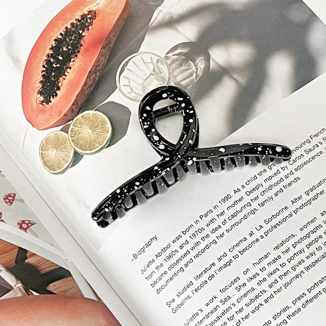 Goods Hair Clip Loop L バンスクリップ レトロマーブル柄 韓国 ヘアクリップ 大きめ 軽量 マット クリア シンプル ヘアアレンジ ヘアアクセサリー 髪飾り Selectshop Carte Market カルテドットマーケット