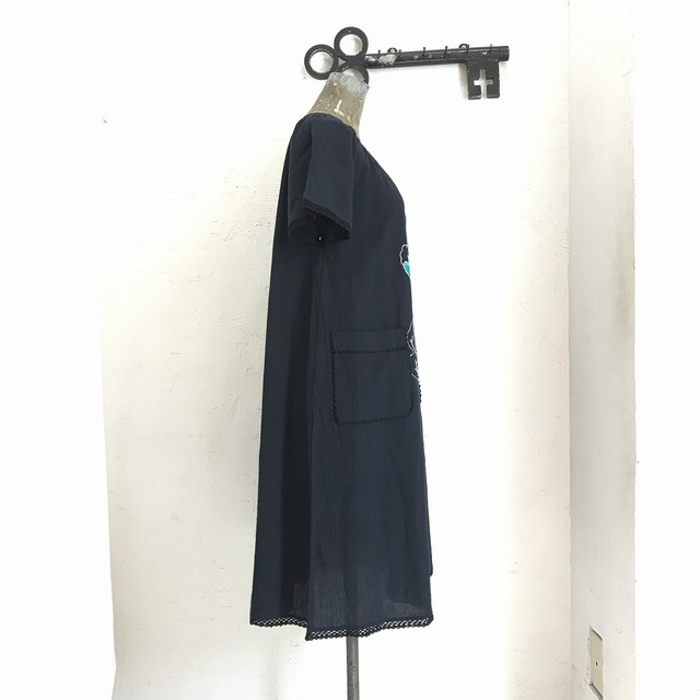 リネン 花 刺繍ワンピース 黒 ブラック ヴィンテージ Tokyodresslab