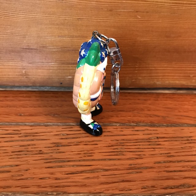 Ihop Pvcトイ ボニー ブルーベリー ヴィンテージのミールトイ キーチェーンフィギュア 可愛いパンケーキのキャラクターのおもちゃ Honey Antique ヴィンテージ アメリカン雑貨 アンティーク アメトイ インテリア小物 ミールトイのお店