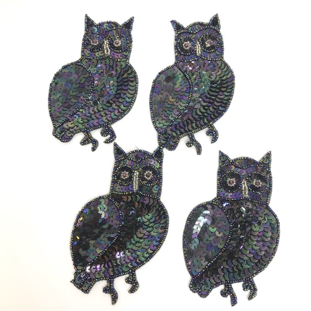 黒スパンコールのフクロウワッペン１p ハンドメイド刺繍 大サイズ がらくたや ネバーランド