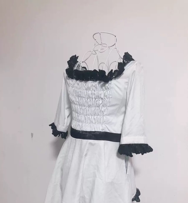 ホワイト 白 ブラック 黒 リボン パール フリル ワンピース チュニック フレア 姫 ガール Loveysmileshop