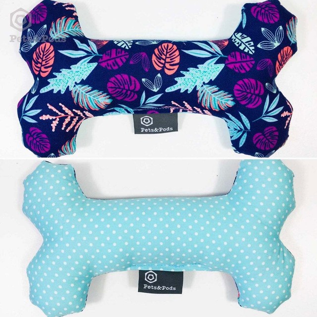 即納 愛犬も飼い主さんもハッピー ギフトに最適 音が出る カラフルな犬のおもちゃ 室内犬 骨型 輸入ペット家具専門店 Caniture