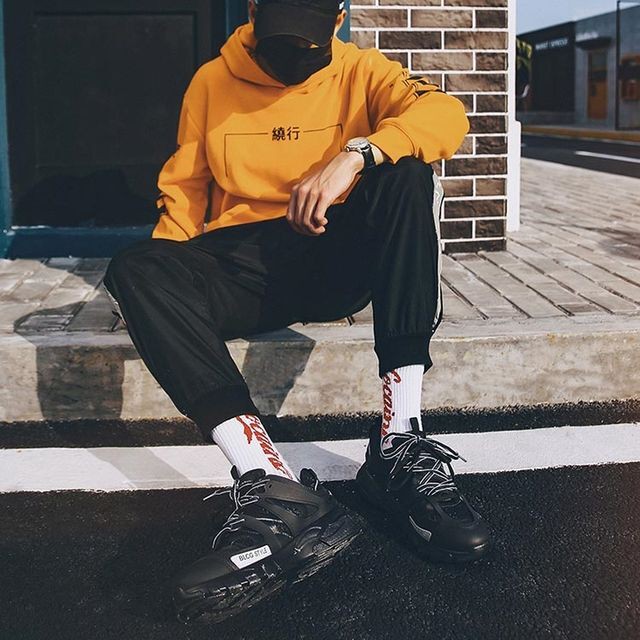 予約販売 ダッドスニーカー メンズ アグリースニーカー 厚底 シューズ 靴 イエロー ブラック オレンジ お洒落 カジュアル ストリート 24 5cm 25cm 25 5cm 26cm 26 5cm 27cm Favoriteselect