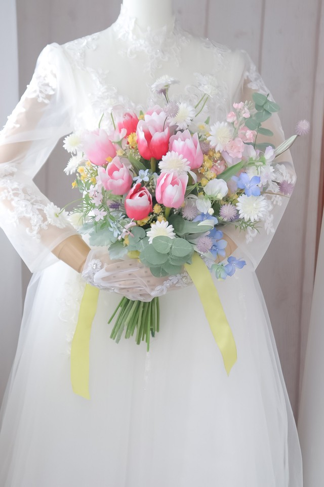送料無料 即納 チューリップクラッチブーケ ビッグブーケ 造花ブーケ ブライダルブーケ 結婚式 披露宴 ウエディングブーケ パーティ 前撮り 二次会 ナチュラル 花束 ウェディングブーケ Flurparet Bouquet
