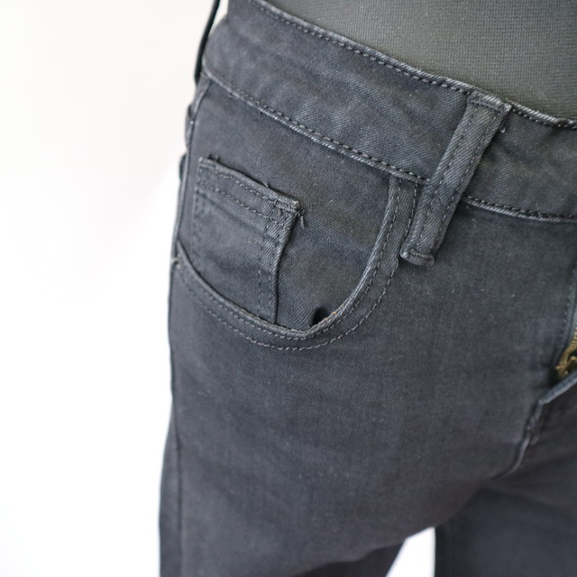 4 16販売 送料無料 ダメージブラック スキニー 黒スキニー スキニーパンツ Yuberra