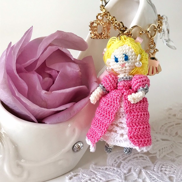 プリンセスチャームf シンデレラちゃん ピンク グリム童話 Pupu布布 ぷぷ レース糸と布とお花のお店