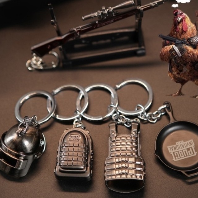 Pubg バックパック ヘルメット チョッキ フライパン 武器キーホルダー 新品 Pu N