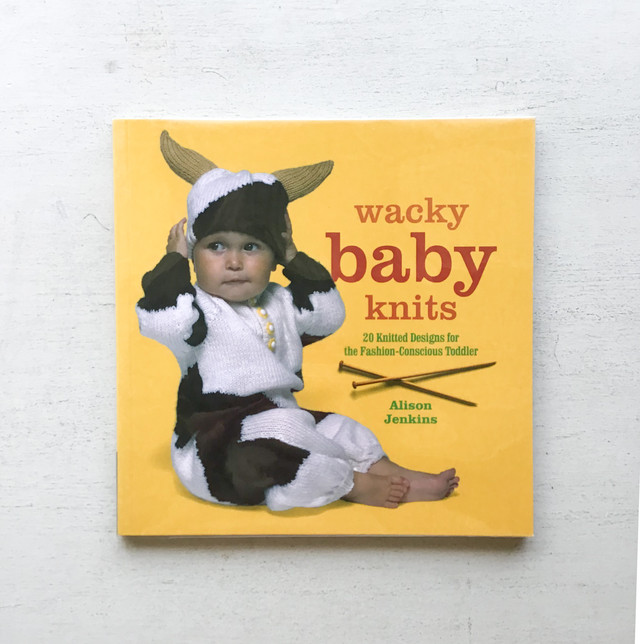 ちっちゃな手編みの着ぐるみキューピー Folklora