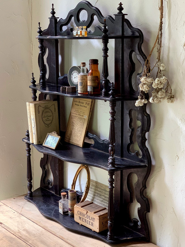 壁掛け家具 Brocante De La Cocotte フランスアンティーク ドライフラワーのお店