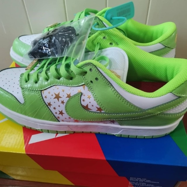 Nike Sb Dunk Low Green X Supreme 緑 ナイキ Love Fashion Shop