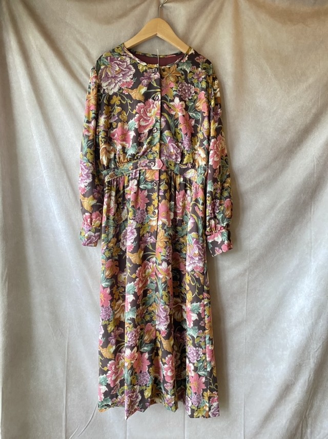 Vintage Flower Collarless Dress ノーカラーのレトロ花柄ワンピース ヴィンテージ古着とレトロワンピース Mother Meets