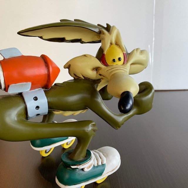 Wile E Coyote ﾜｲﾘｰ ｺﾖｰﾃ ﾛｹｯﾄ Life Style Shop Alt Style