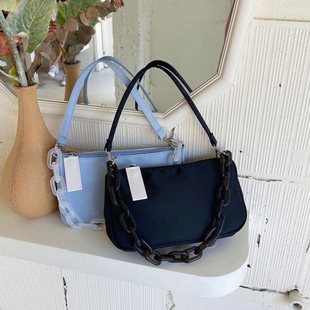 年新作 アクリルチェーンバックル ショルダーバッグ ワンショルダーバッグ レディース パーティー 斜め掛け ミニバッグ 2way 軽量 小さめ かばん おしゃれ 肩掛け 小さめ スクエア 大人 上品 きれいめ 人気 トレンド おしゃれ シンプル 人気 トレンド 可愛い 人気