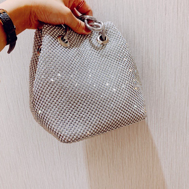 ラメ巾着 ミニバック ショルダーバッグ キラキラ レディ お出かけ パーティ Choco Chaco