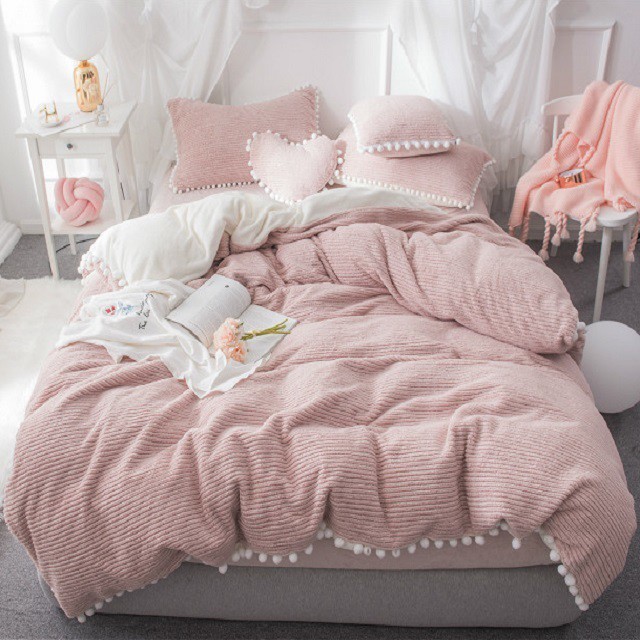 S ボーダー模様 ポンポン付 ふんわり あったか ベッドカバー 3点セット Roomfort