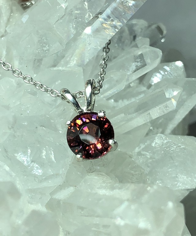 レディッシュピンクジルコン 天然石 のシンプルネックレス Jewelry Albireo