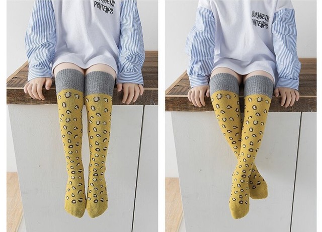 かわいい オシャレ ヒョウ柄バイカラーニーハイソックス 靴下 キッズ 子供用 春 Hikari Socks インポート靴下専門店です