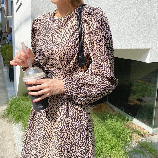 S M レディース ワンピース パフスリーブ 長袖 レオパード ヒョウ柄 ミニ丈 ブラウン ラウンドネック 甘辛コーデ Favoriteselect