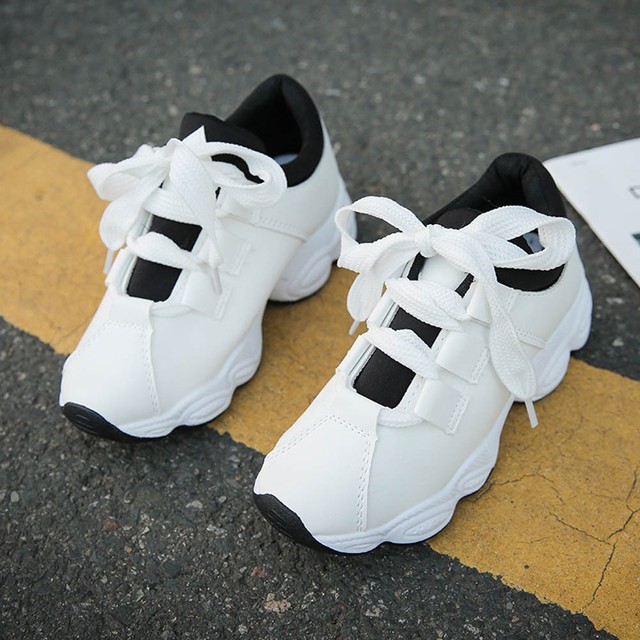 厚底スニーカー 疲れにくい 歩きやすい スニーカー レディースシューズ 厚底 靴 韓国 春夏 秋冬 ローカット レースアップ 美脚 ネット通販 購入 激安 10代 代 30代 40代 春夏秋 Roprot ロプロット ファッション レディースアパレル販売 ギフトショップ