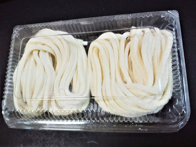 生うどん２人前 冷凍便でお届けします 創作うどん 一滴八銭屋