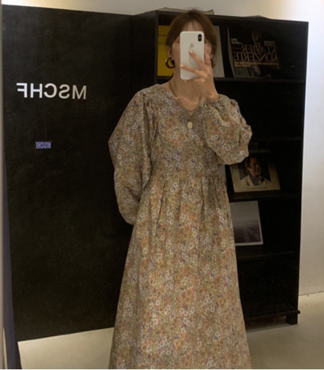 ワンピース ロング丈 フレア レトロ ヴィンテージ風 パフスリーブ袖 お呼ばれ カジュアル ピンク ニッチ Sweet シンプル 映え クール ママ 母 体型カバー ゴージャス ニッチ ハイストリート ゆったり オーバーサイズ 個性的 代 30代 きれいめ モダン 春夏 着痩せ効果