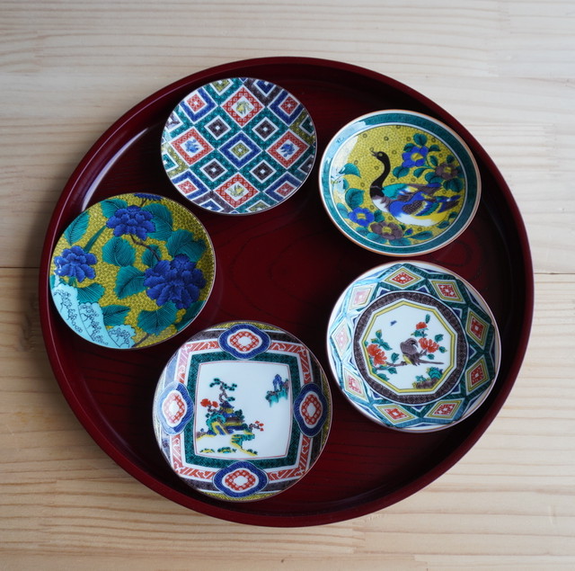 九谷焼 縁起豆皿 古九谷青手土坡に牡丹図 暮らしに趣味を