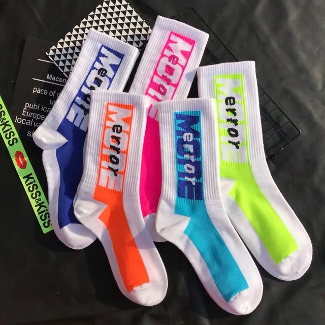 在庫のみsale 即納 3カラー 靴下 ネオン 黄色 ピンク オレンジ 蛍光 ソックス 白 レディース Loveysmileshop