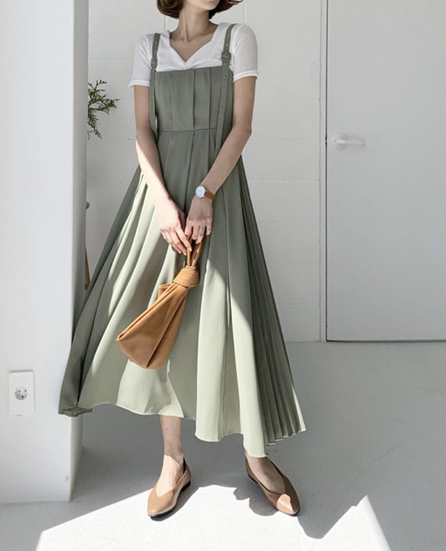 タックスリーブレスワンピース Milkyway