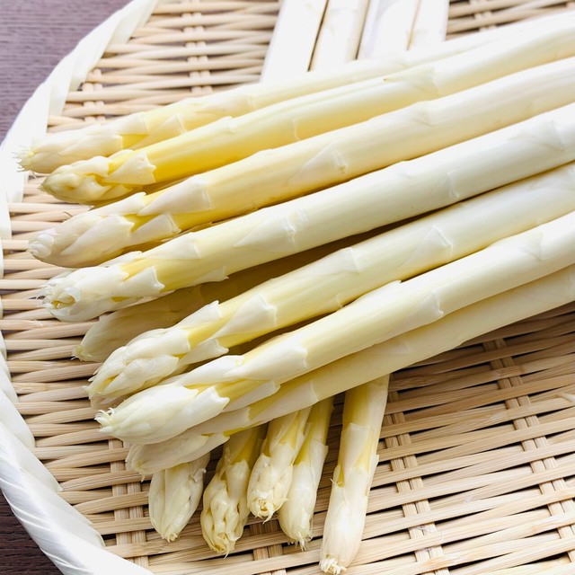 【この季節しか味わえない春の香り】下川産 ホワイトアスパラ2L 1㎏