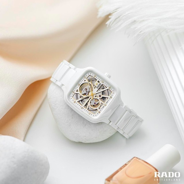 【RADO ラドー】True Square Automatic Open Heart トゥルースクエア オープンハート(ホワイト)/正規輸入品