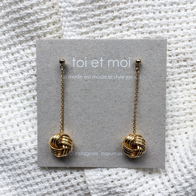 ツイストサークル チェーンピアス イヤリング Toi Et Moi