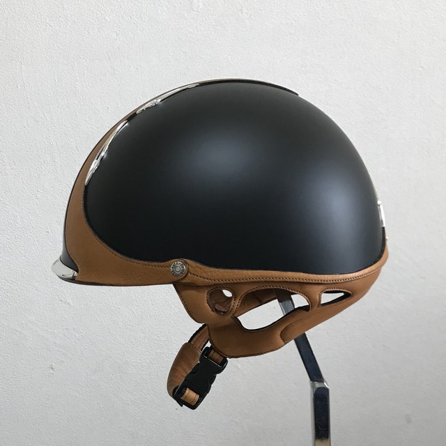 競馬調教用ヘルメットantares Galaxyブラック ライトブラウン110 格安 馬具 アウトレット 中古鞍 乗馬用品 カケハムポニークラブ 競馬調教用ヘルメットantares Galaxyブラック ライトブラウン110 格安 馬具 アウトレット 中古鞍 乗馬用品 カケハムポニークラブ