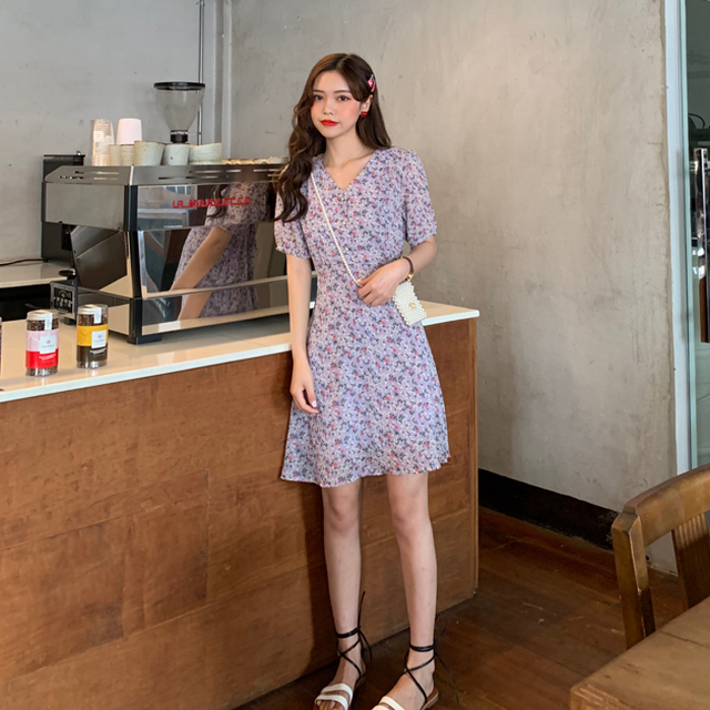 正規店仕入れの レディース ワンピース 夏 半袖 Vネック 花柄ワンピース 花柄 フリル ミニ丈 ミニワンピース フェミニン ガーリー 大人ガーリー 大人カ 24時間限定 Asadtv Com