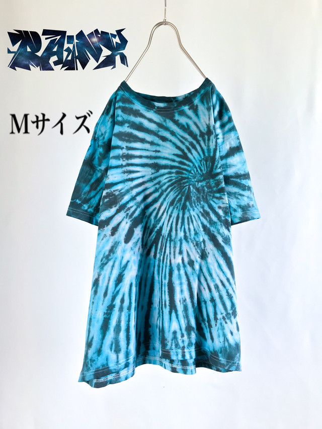 Mサイズ 半袖 Tシャツ 水色 青 黒 夏 夏物 柄 柄物 タイダイ 渦 渦巻き 総柄 海 服 ブルー 推し色 染め 染物 ブランド ヒッピー ストリート Re Rain ハンドメイド タイダイ 通販