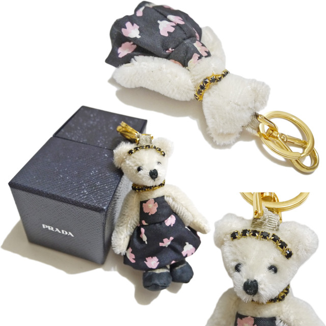 と 人形 未満 プラダ くま キーホルダー Thepatienceproject Org