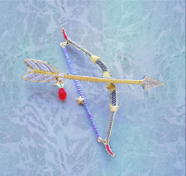 アヌビス ライラ ブローチtm 33 Kanzar Koboオンラインストア