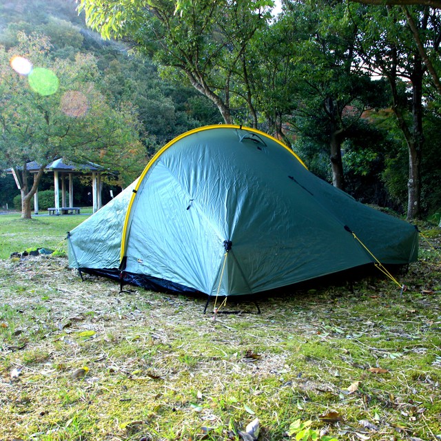 Tarptent タープテント Hogback ホグバック Fp付き 軽量 わずか1 87kg ウルトラライト ファミリーキャンプ 4人用 テント 4シーズン Flowter フローター アウトドア雑貨とパーツ テントのあるお店